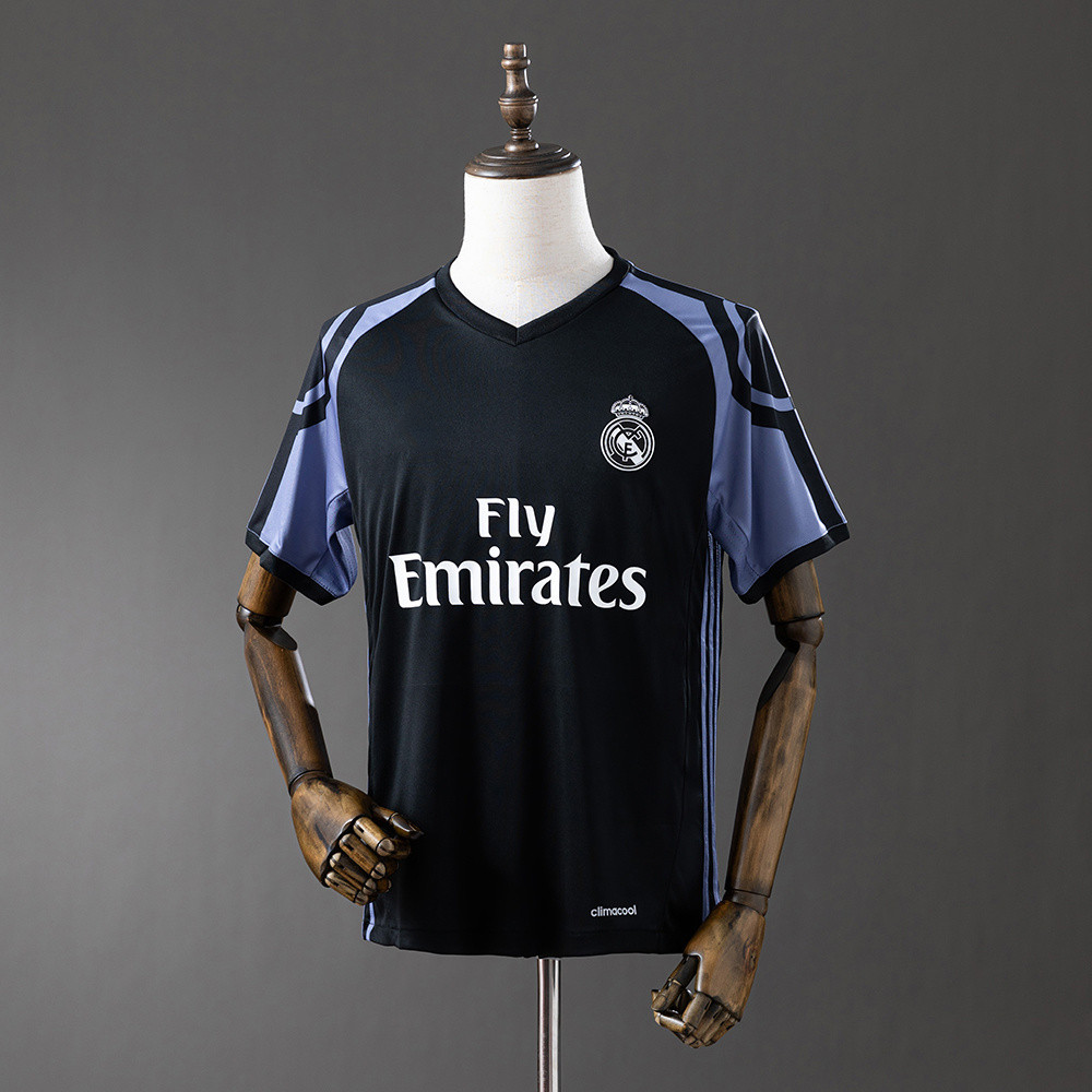 Retro Real Madrid 16/17 Third Away