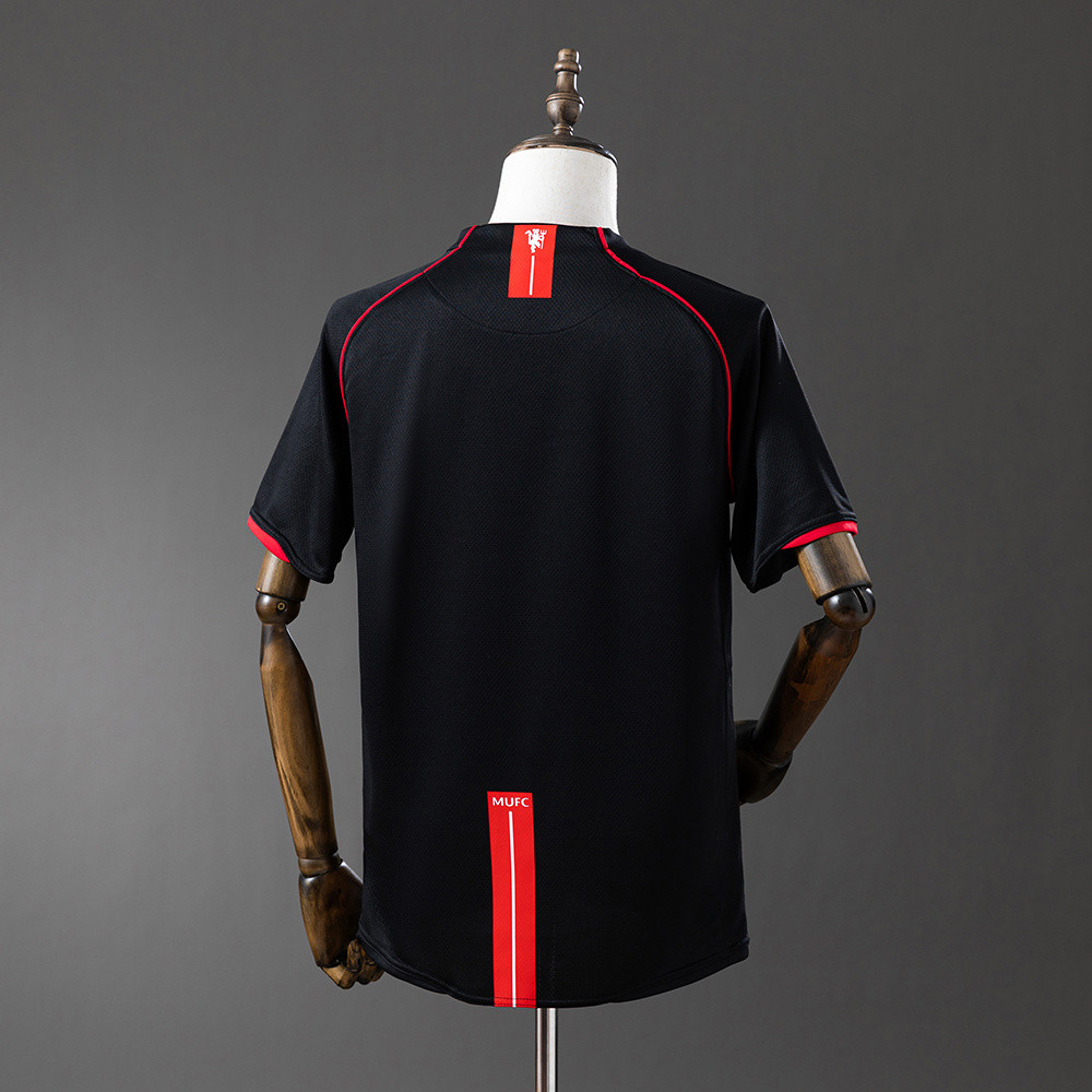 Retro Manchester United 07/08 Away
