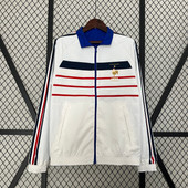 France Windbreaker II