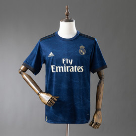 Retro Real Madrid 19/20 Away