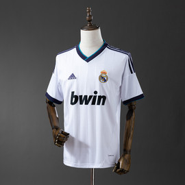 Retro Real Madrid 12/13 Home