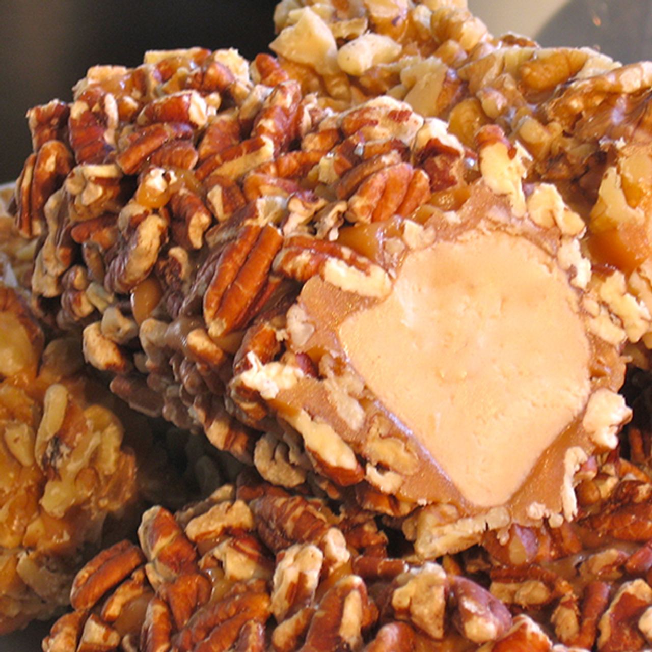 Caramel Pecan Log