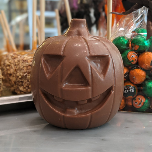 Medium Milk Chocolate Smiling Jack-O-Lantern