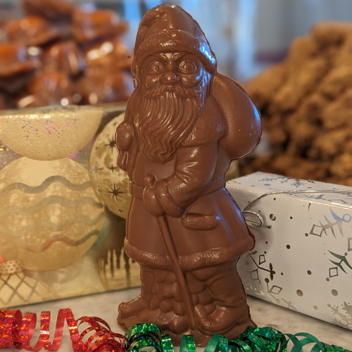 Medium Santa in milk chocolate