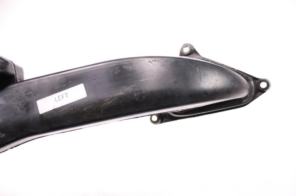 ろっく 08 Ducati 848 1098 1198 Left Side Intake Ram Air Tube DAMAGED