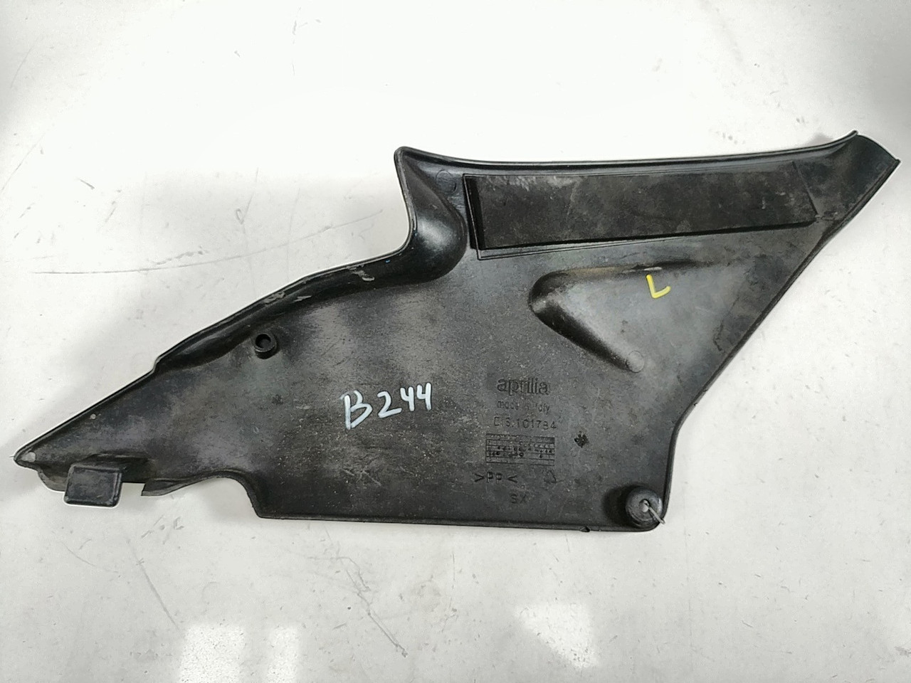 hlck  10 APRILIA RSV4 RSV Left Side Fairing Cover Panel 101784 - Sun