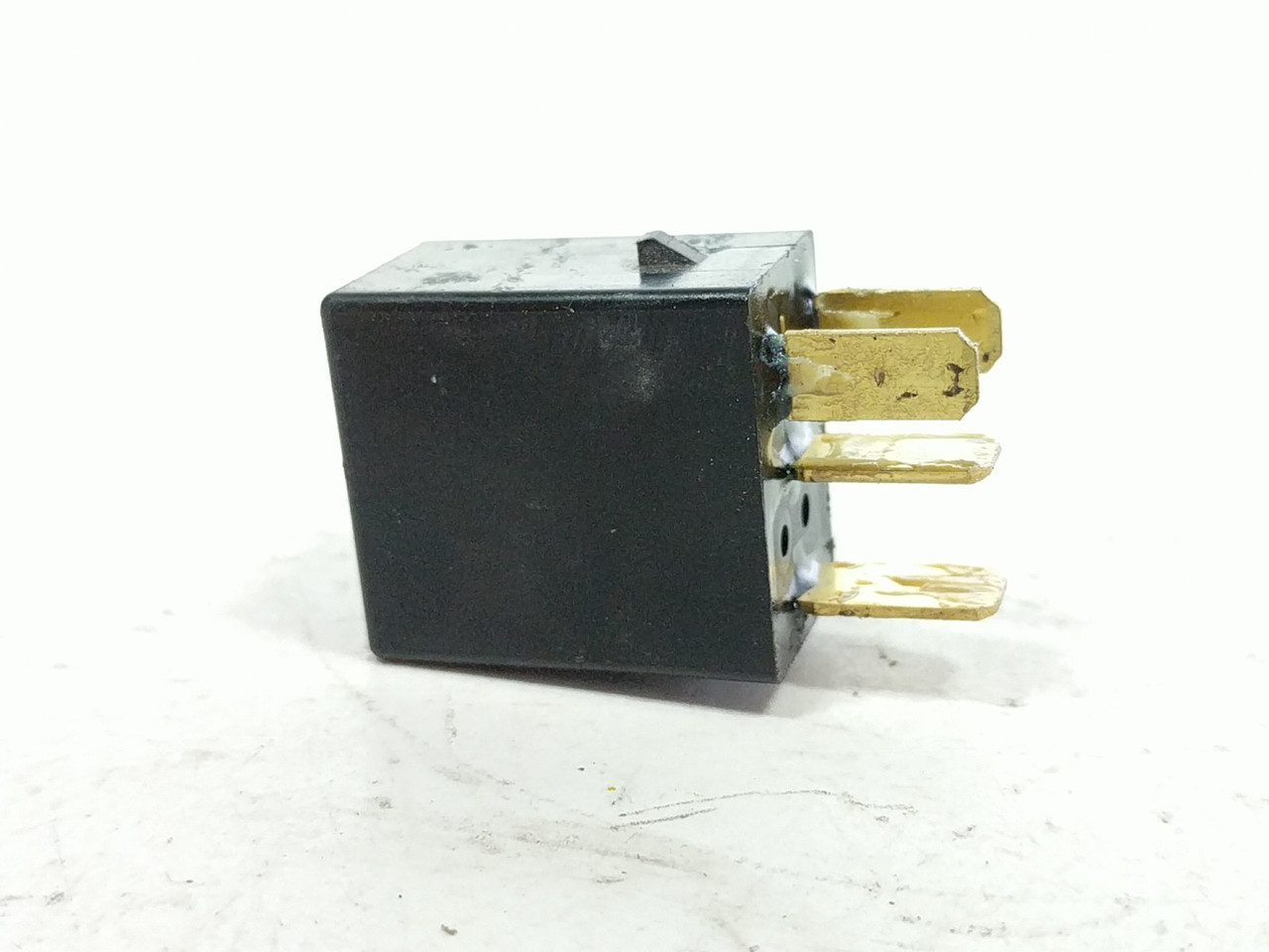 TTTTTTT 11-14 TRIUMPH TIGER 800 Relay 0423D2 - Sun Coast Cycle