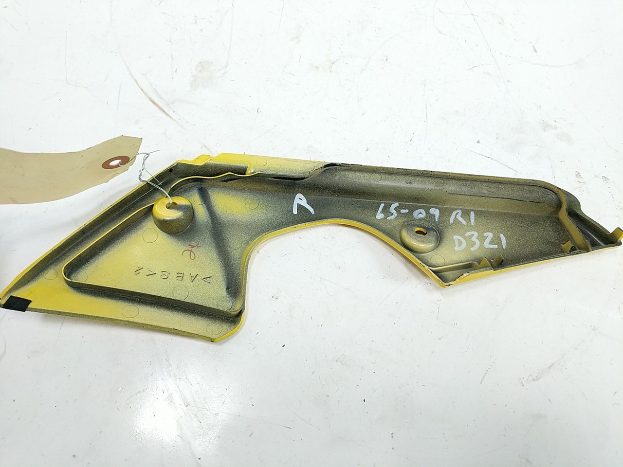 「零」 09-14 YAMAHA YZF R1 Right Side Cover Trim Fairing Storage