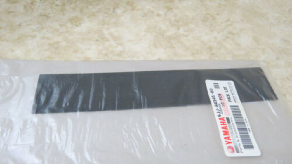 オーダー NOS OEM 2002-2008 Yamaha YZFR1 YZR R1 Headlight Damper Set 5JJ