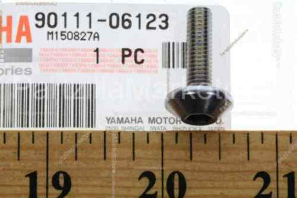 ⭐︎　No.T2 No.T9 12-24 Yamaha Hex Socket Button Bolt 90111-06123-00 FZ MT Niken XSR