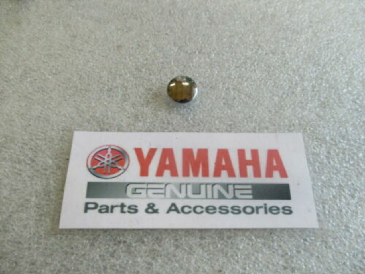 はは R40 Genuine Yamaha Marine H03-38081-63 Plug QTY 2 - Sun