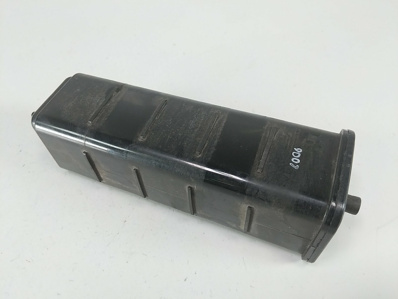 09 Kawasaki EX250 Ninja 250 Emission Smog Vapor Charcoal Canister
