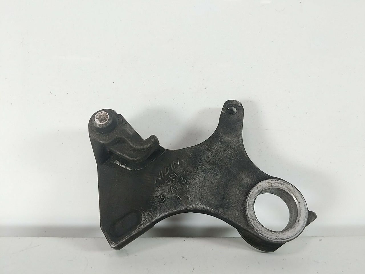 のの 03 Yamaha YZF-R6 R6S Rear Brake Caliper Mount Bracket TRSH