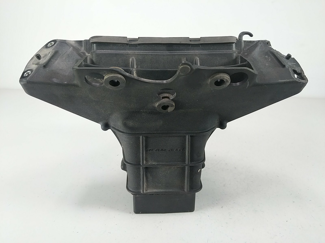 09 Kawasaki Ninja ZX6R Ram Air Tube Intake 92093-0145 Damaged