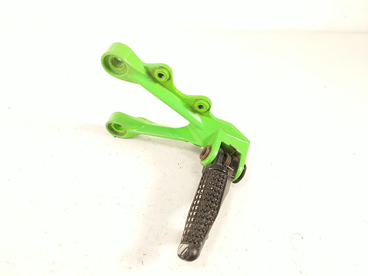 K★　0923 09 Kawasaki Ninja ZX6R Left Rearset Front Driver Peg - Sun Coast