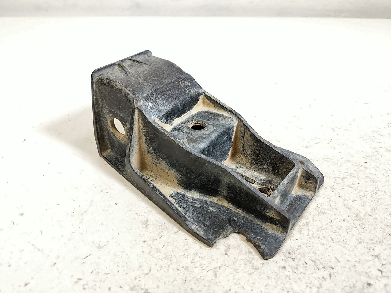 14 Kawasaki Teryx KRF 800 Front Left Fender Mount Bracket 13272