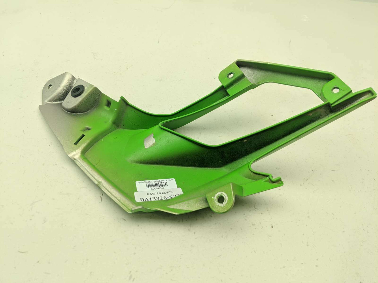 18 Kawasaki Ninja EX 400 Front Right Side Fairing Cover Panel
