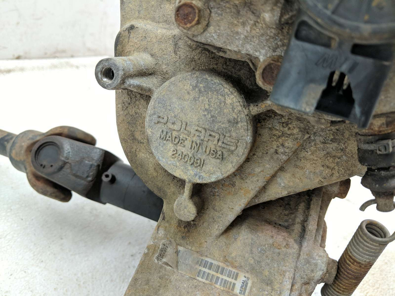RE 03 06 Polaris Magnum 330 4x4 Transmission Gearcase Gearbox