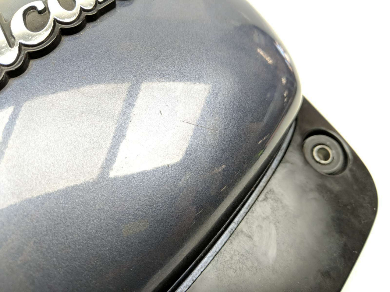 99 Kawasaki Vulcan 1500 VN1500 Right Side Cover Lower Seat Panel