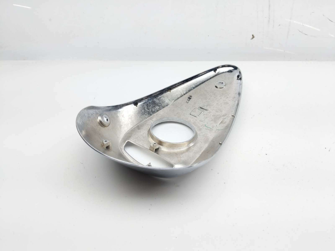 09 Suzuki VZ 1500 Intruder Boulevard M90 Gas Fuel Tank Cover
