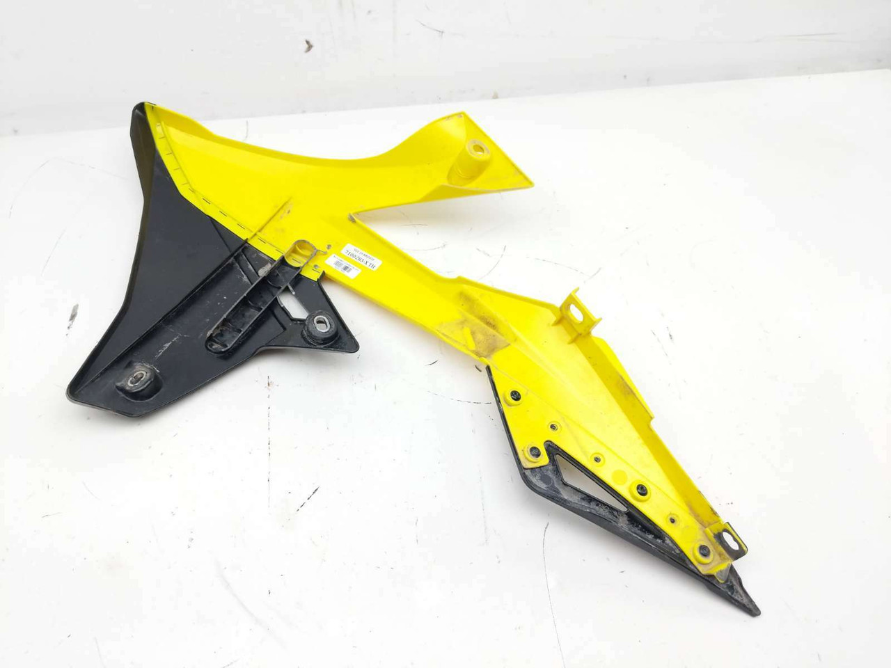 19 Suzuki RMZ 450 RM-Z450 Right Side Front Radiator Shroud Cover