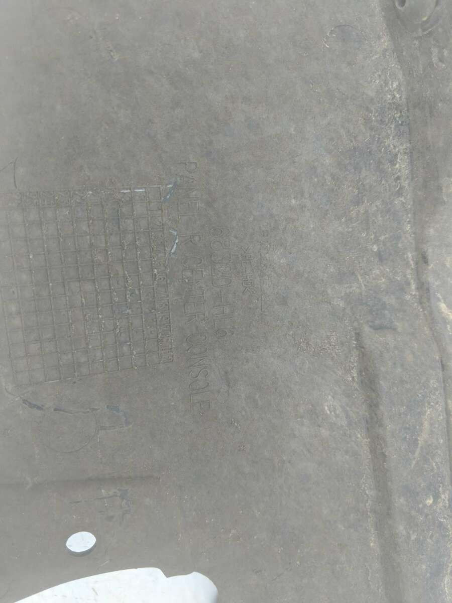 21 Honda Talon SXS 1000 S2R Right Passenger Center Console