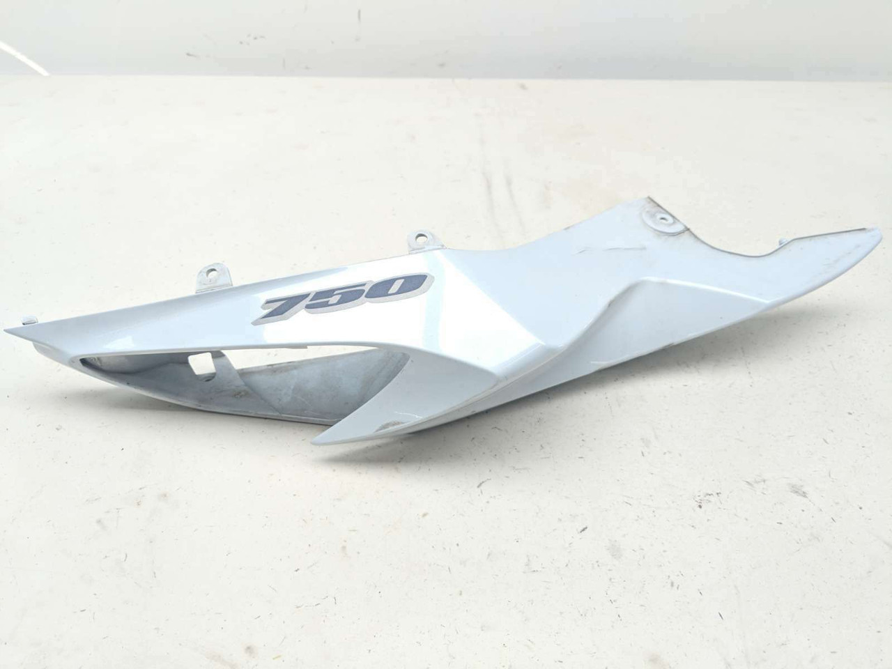15 Suzuki GSXR 600 750 Right Rear Tail Fairing Cover Plastic 47111
