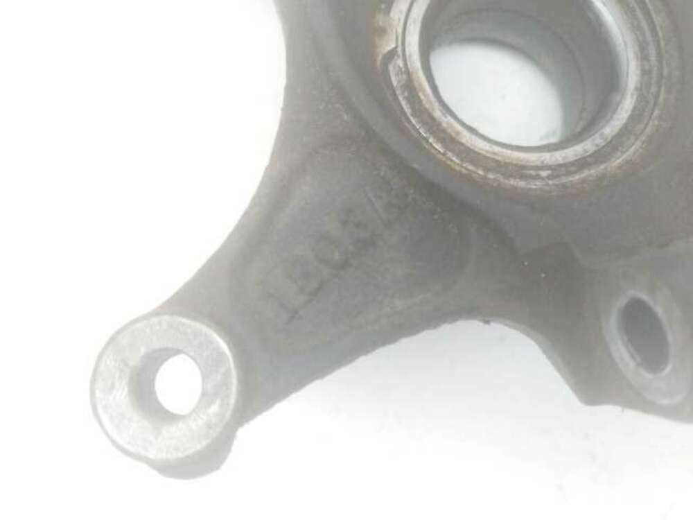 19 Polaris RZR 900 Front Right Wheel Spindle Knuckle Carrier