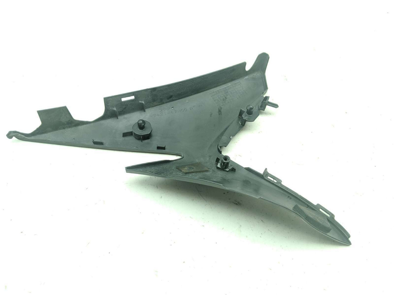 14 Suzuki GSXR 1000 Right Lower Belly Fairing Cover Panel Plastic