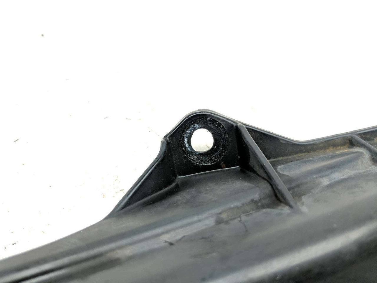 02 03 Kawasaki Ninja ZX9R ZX900 Chain Guard 36014-1257 - Sun