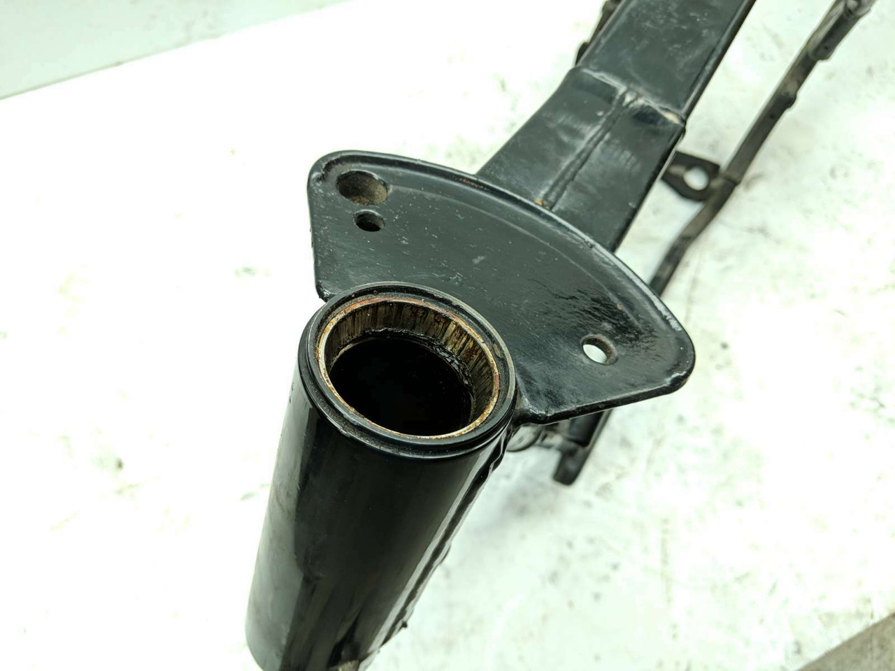 08 Harley Ultra Classic Electra Glide FLHTCUI Main Frame STRAIGHT