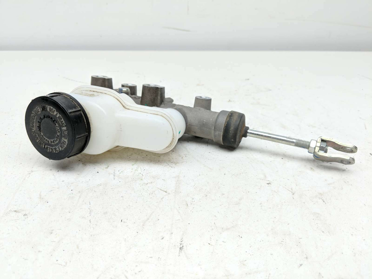 21 Tracker EV iS Brake Master Cylinder 631593 - Sun Coast Cycle