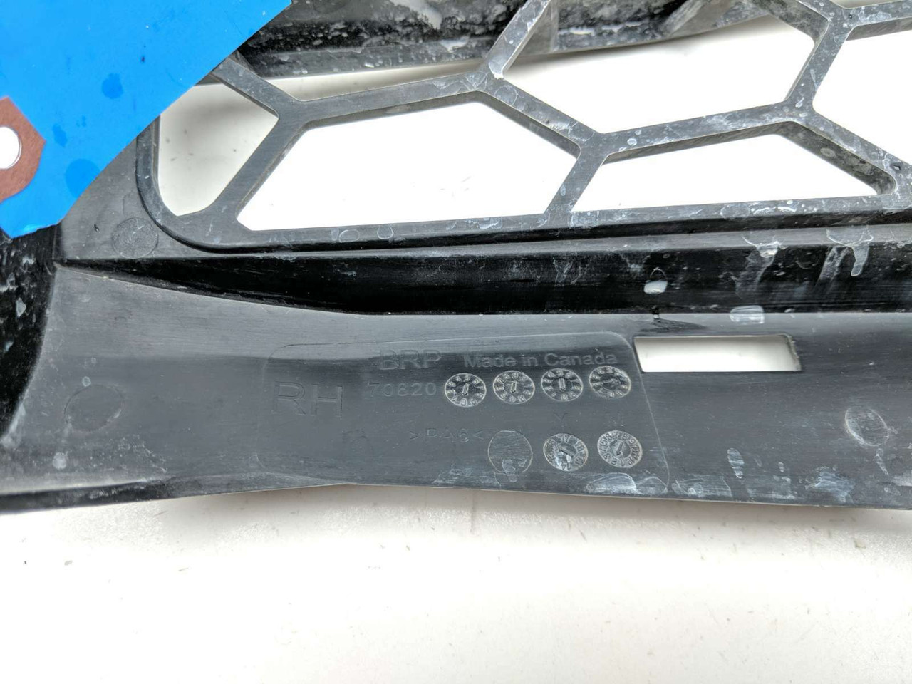 16 Can Am Spyder F3-T Roadster SE6 Front Right Grill Panel Cover