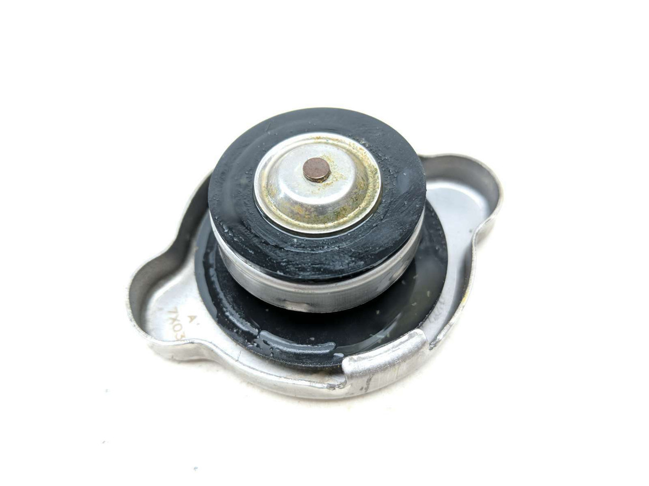 18 Triumph Tiger 800 XCX Radiator Cap - Sun Coast Cycle Sports