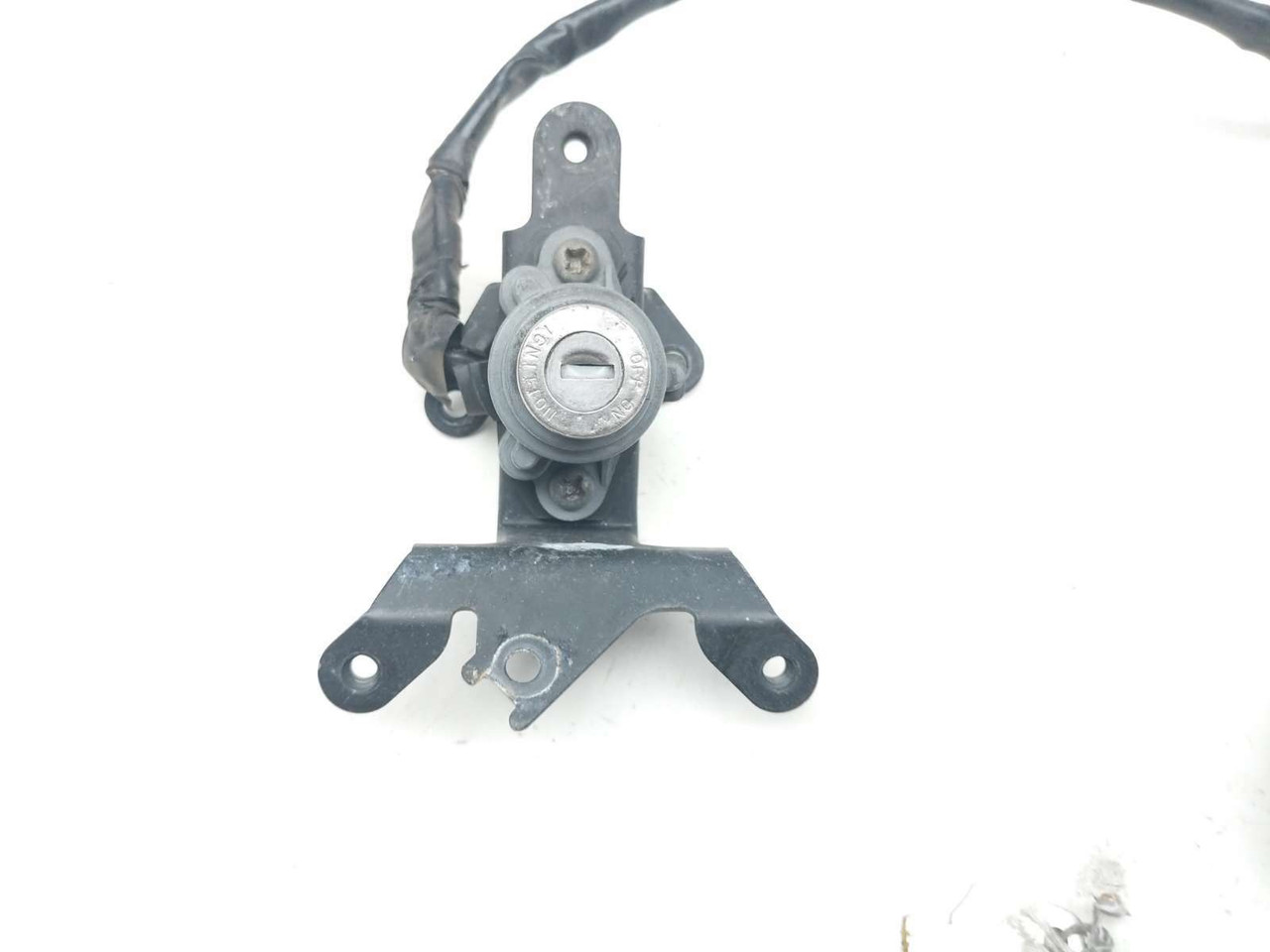 SWITCHBLADE ロック　バンド 10 Honda VT1300 CX Fury Lock Set Ignition Switch Gas Cap No