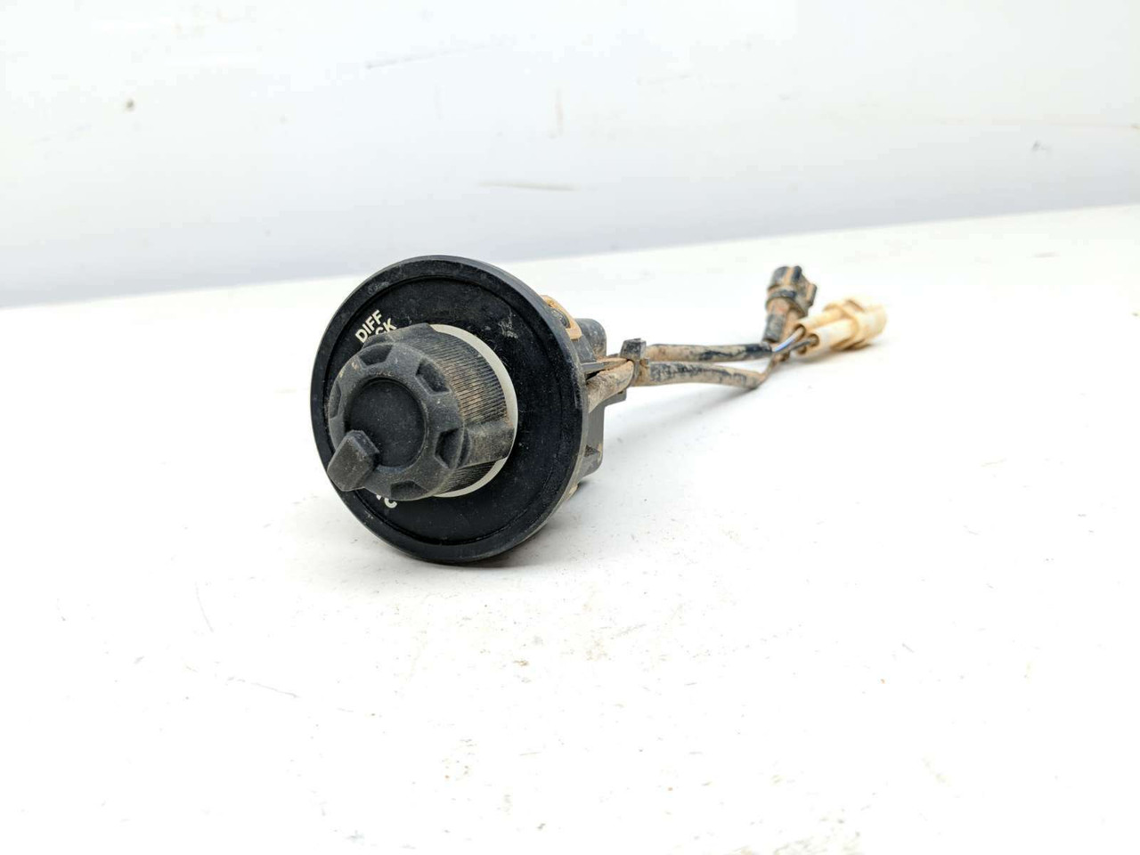 21 Yamaha RMAX Wolverine 1000 4WD 2WD AWD Diff Lock Control Button