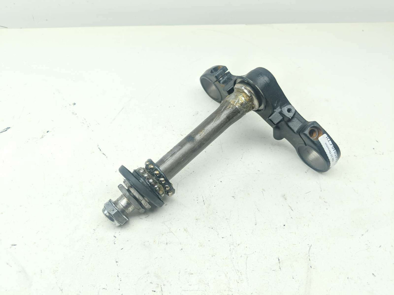 15 Triumph Thruxton 900 Bottom Lower Triple Steering Tree