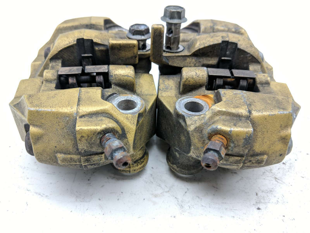 03 04 Suzuki GSX-R1000 Front Brake Calipers - Sun Coast