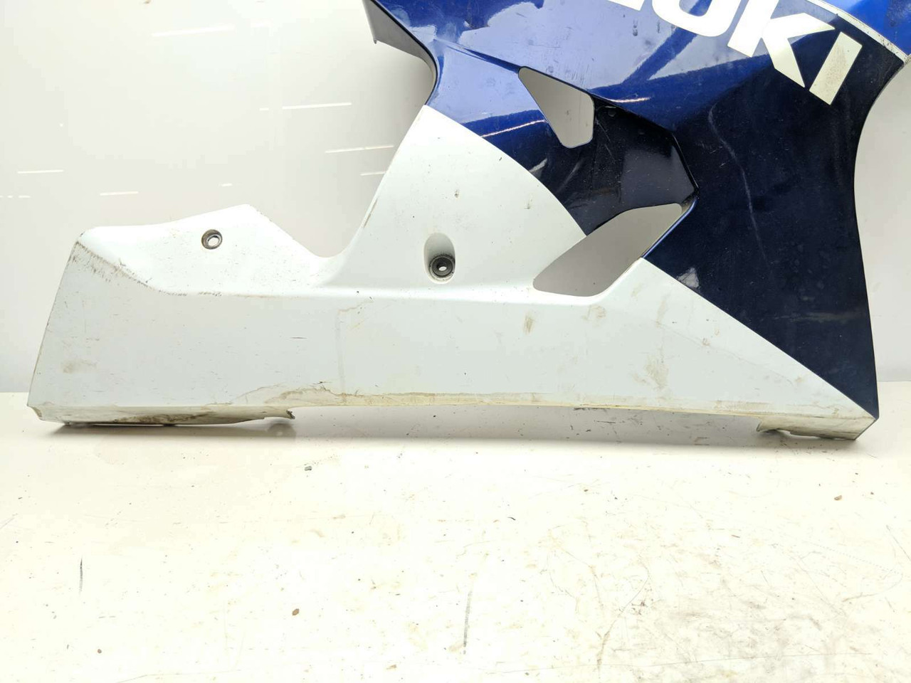 その他 r 04 - 05 Suzuki GSXR 600 750 Right Side Mid Fairing Plastic