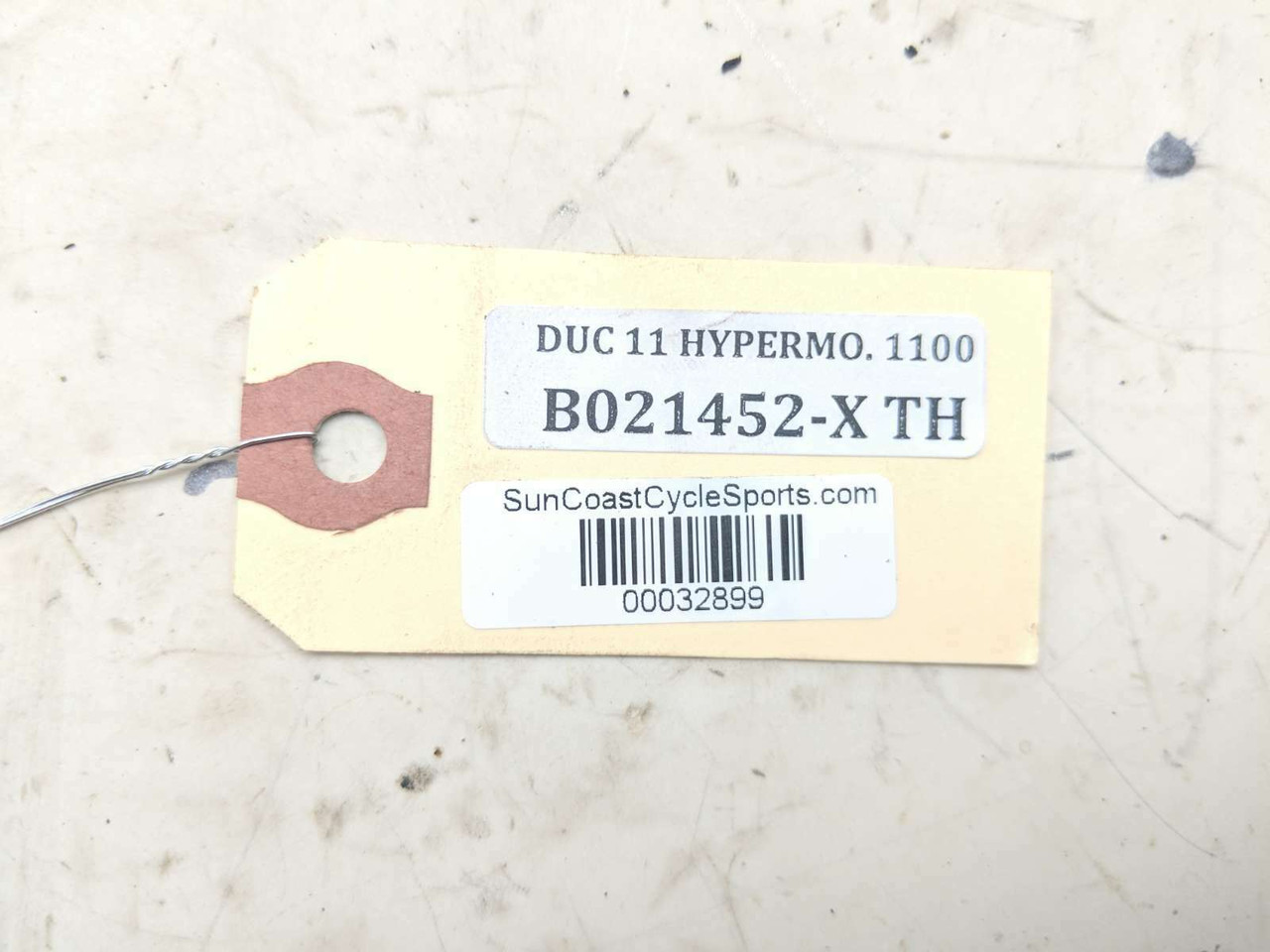 ピリオド 11 Ducati Hypermotard 1100 Evo Battery Negative Terminal Cable