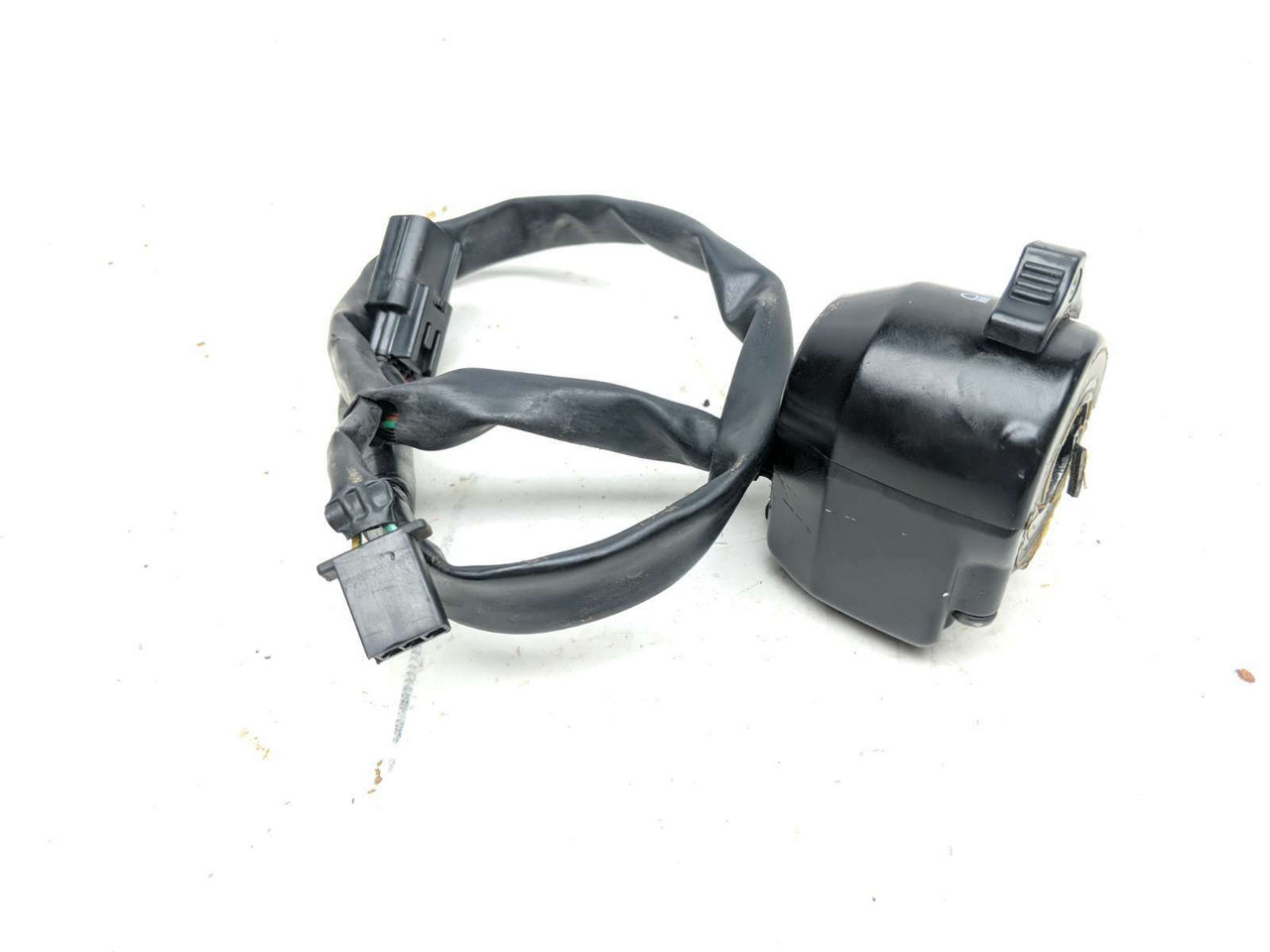 19 Kawasaki EJ800 W800 Cafe Racer Left Handle Bar Control Switch