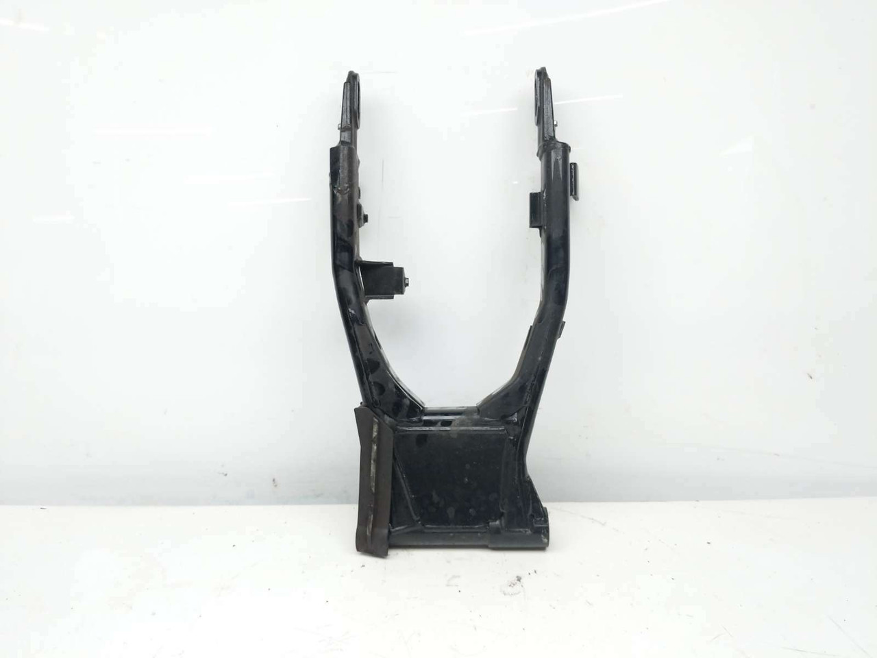 19 Kawasaki EJ800 W800 Cafe Racer Swing Arm Rear Wheel Swingarm