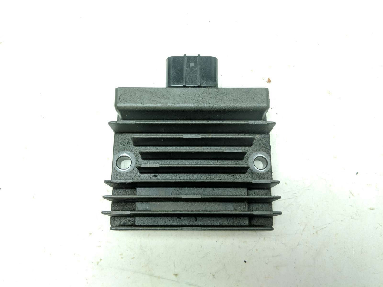19 Kawasaki EJ800 W800 Cafe Racer Voltage Regulator Rectifier