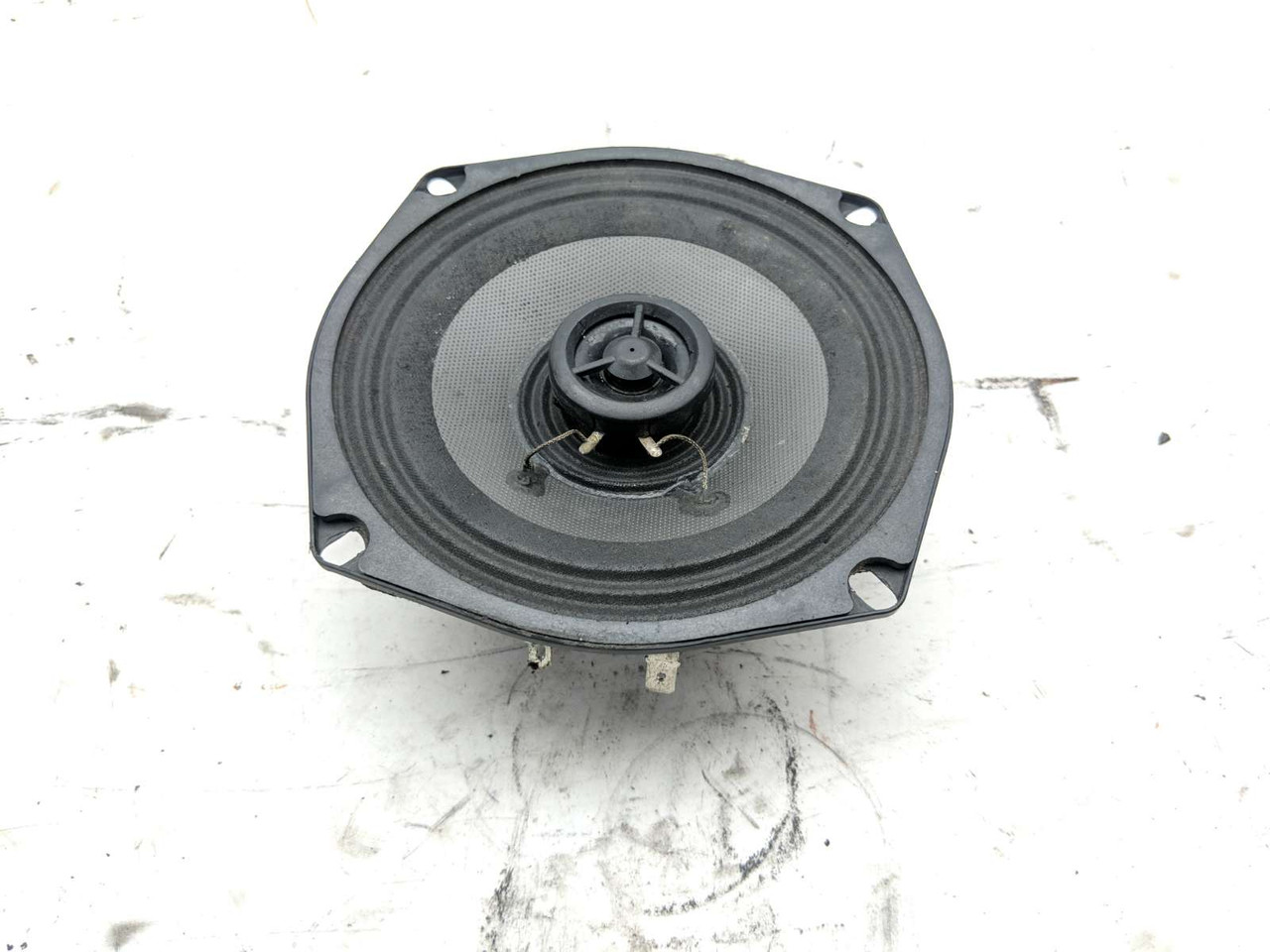 12 Victory Cross Country Tour Speaker 4012273 (C) - Sun Coast