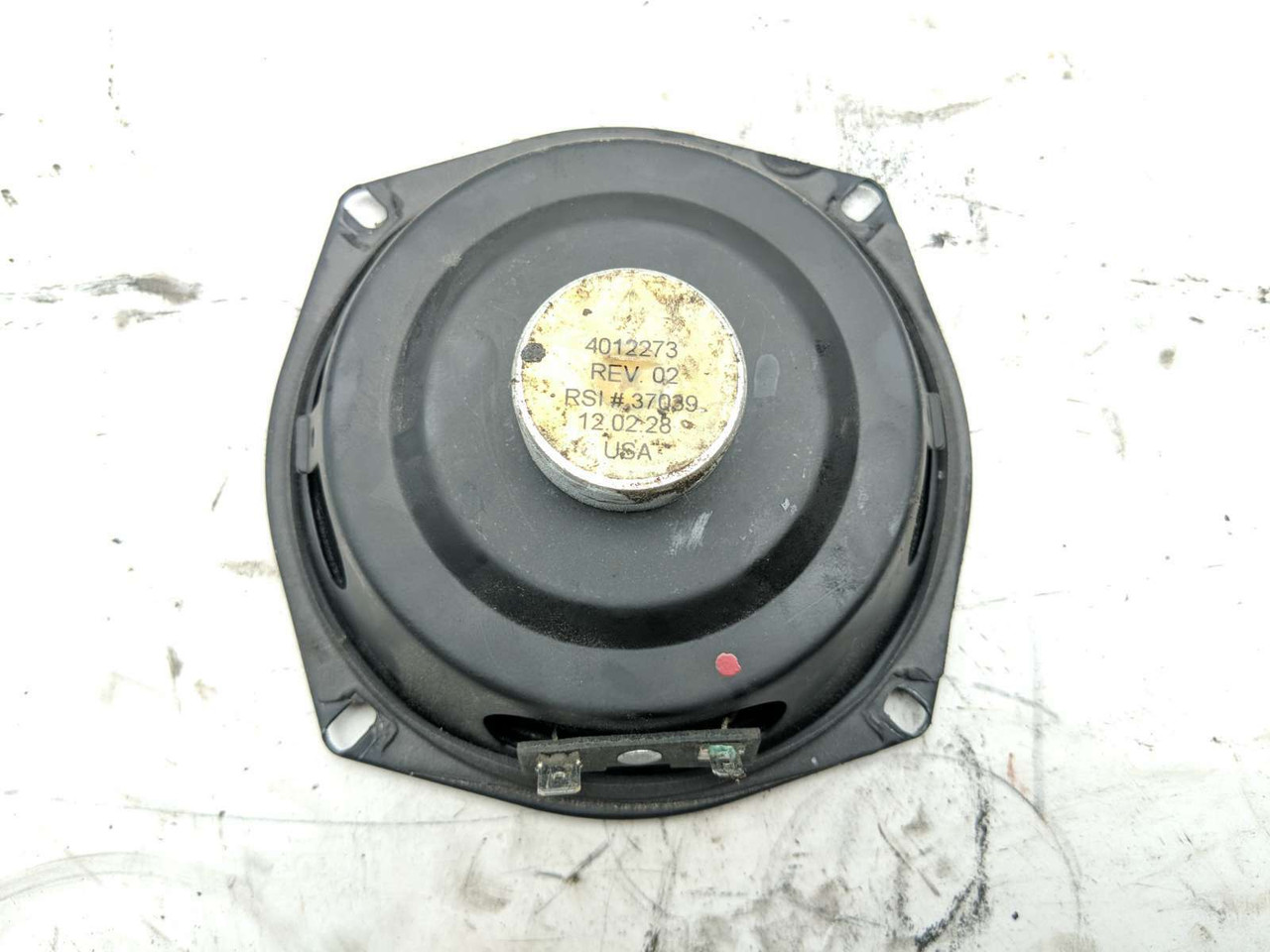 12 Victory Cross Country Tour Speaker 4012273 (C) - Sun Coast