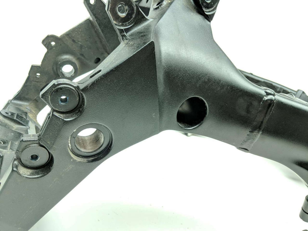 22 Suzuki GSX-1000 GT Main Frame Chassis DAMAGED SLVG - Sun