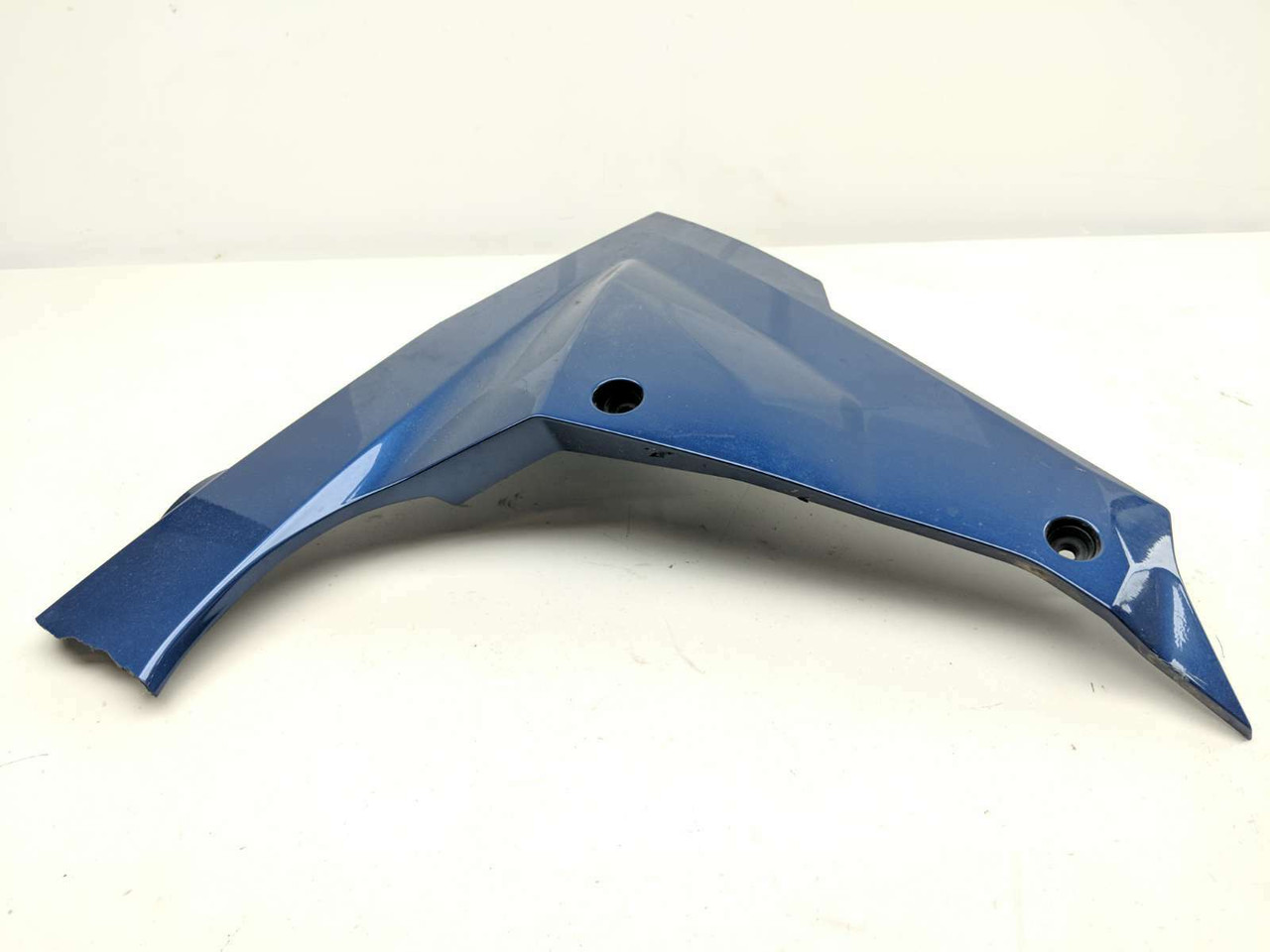 その他 REA S1 22 Suzuki GSX-1000 GT Right Side Mid Lower Fairing Plastic