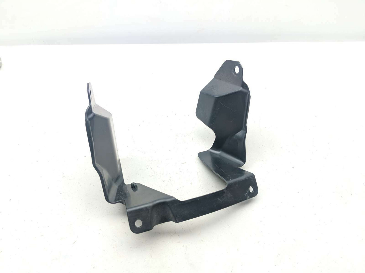 在庫確認8 23 Honda Super Cub C125A Inner Fairing Leg Shield Heat Guard 81141