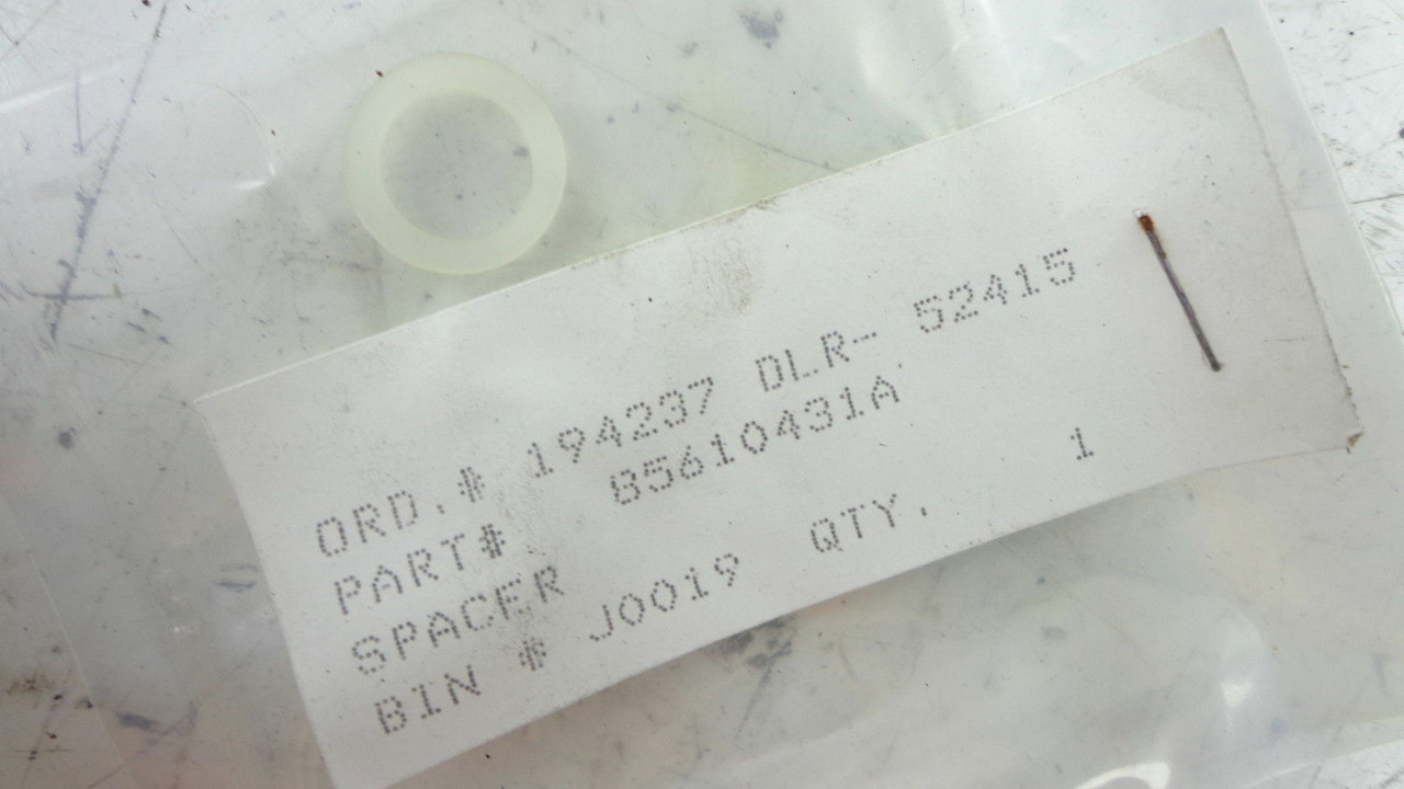 Co様 94-04 Ducati 748 916 996 998 Senna Spacer QTY 2 NOS OEM 85610431A