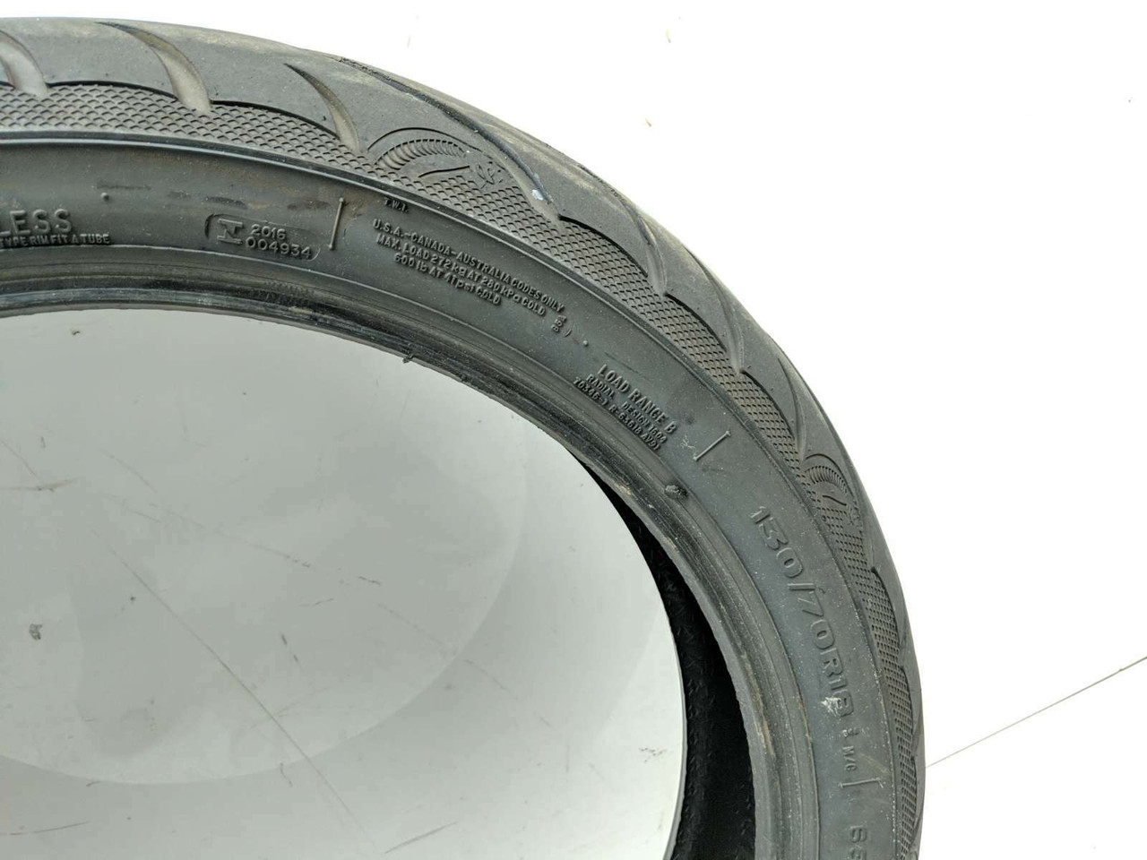 専用ページ❷ 09 Yamaha Stratoliner XV1900 Front Wheel Tire AVON COBRA CHROME